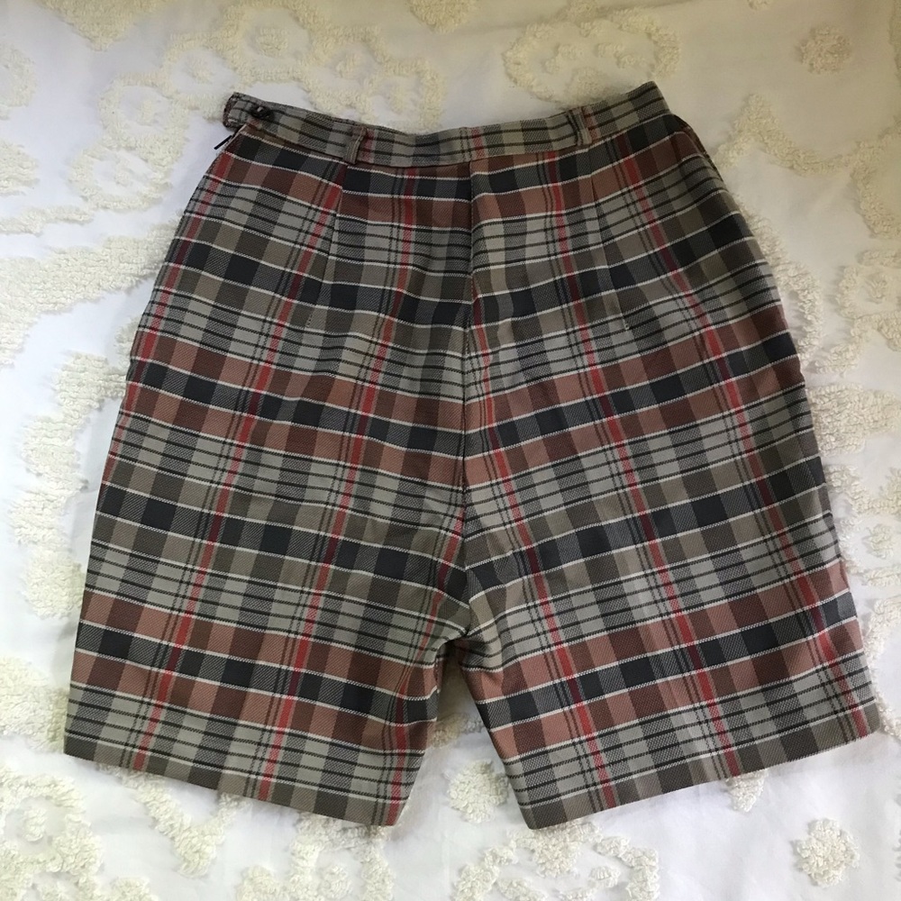 True vintage 1960s plaid shorts
